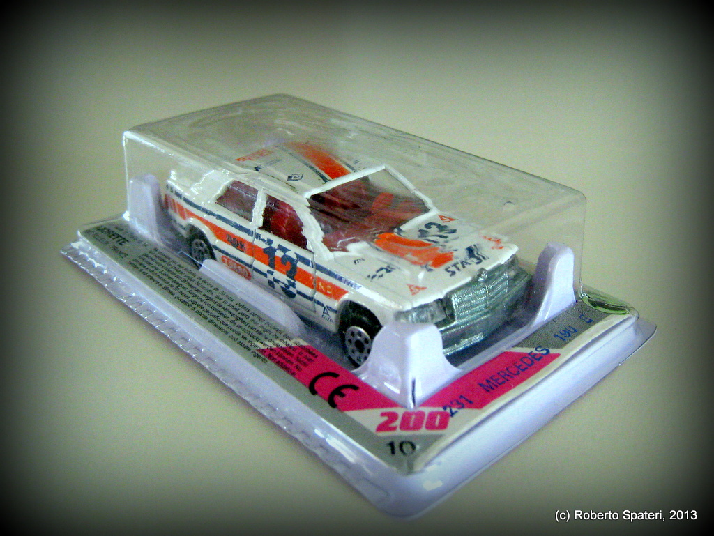 Majorette Mercedes 190E (n.231)